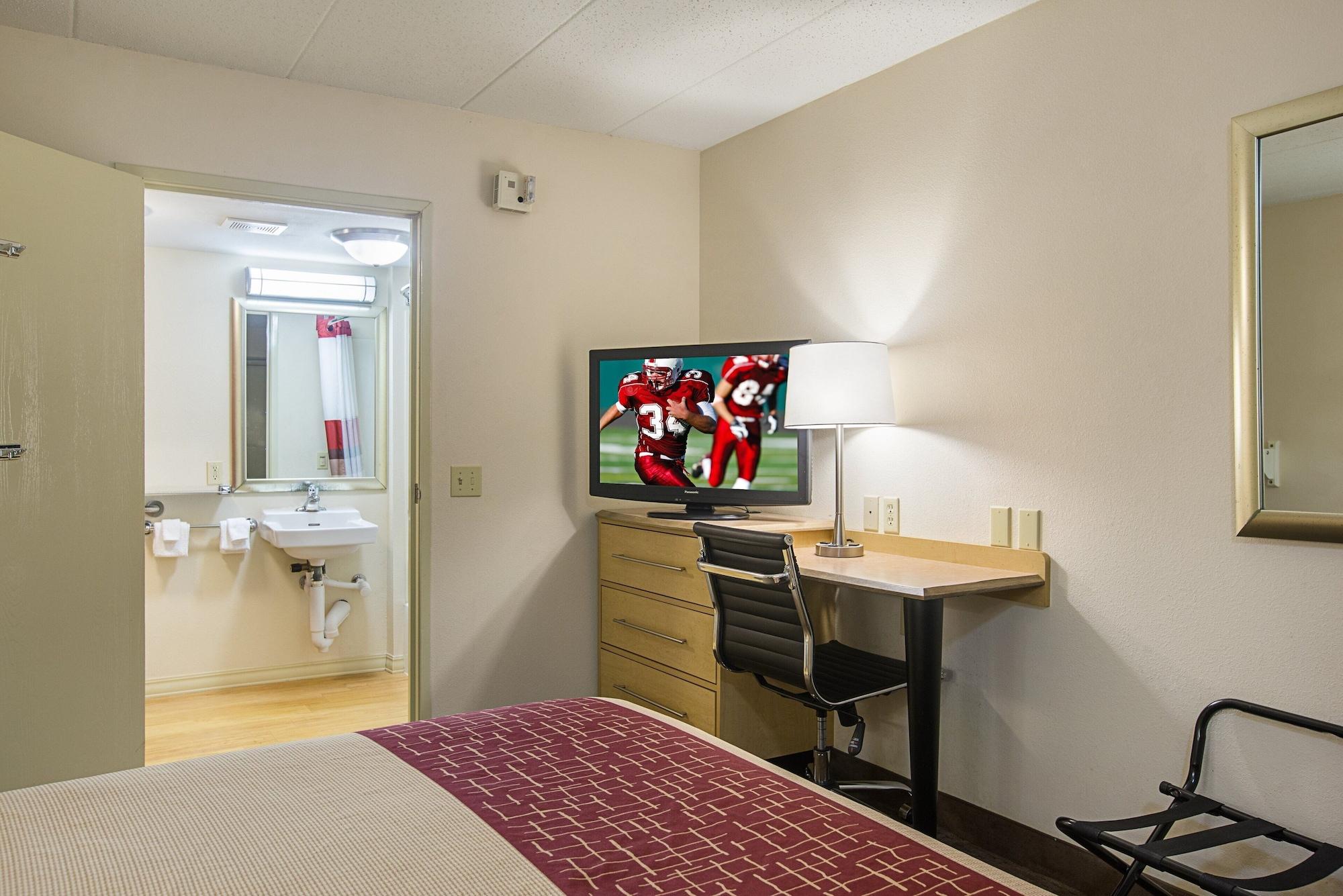 Red Roof Inn Memphis East Экстерьер фото