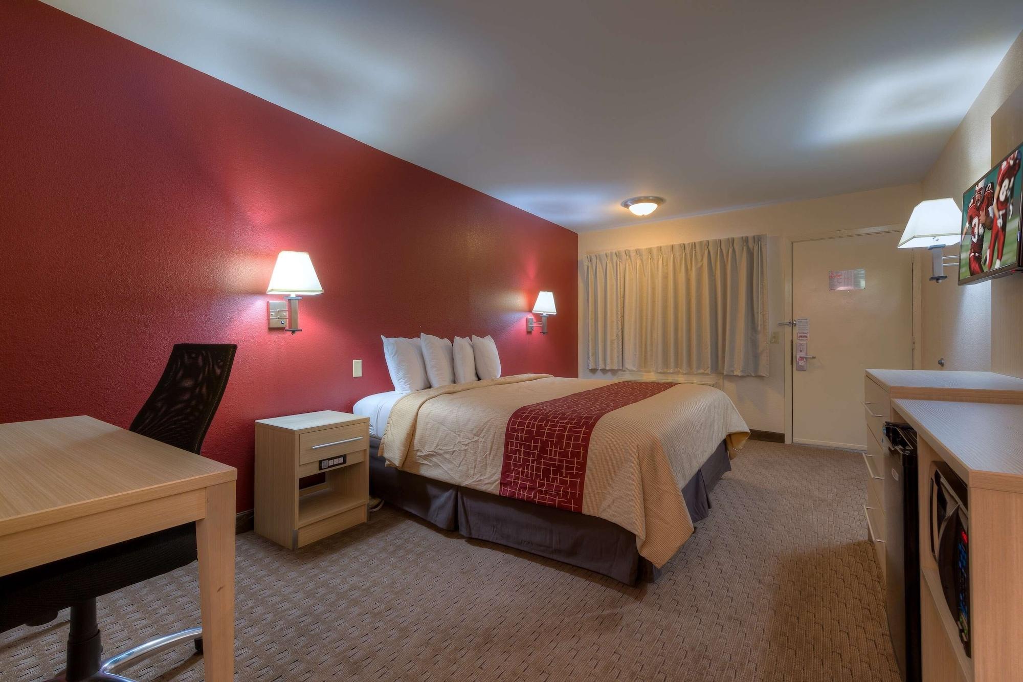 Red Roof Inn Memphis East Экстерьер фото