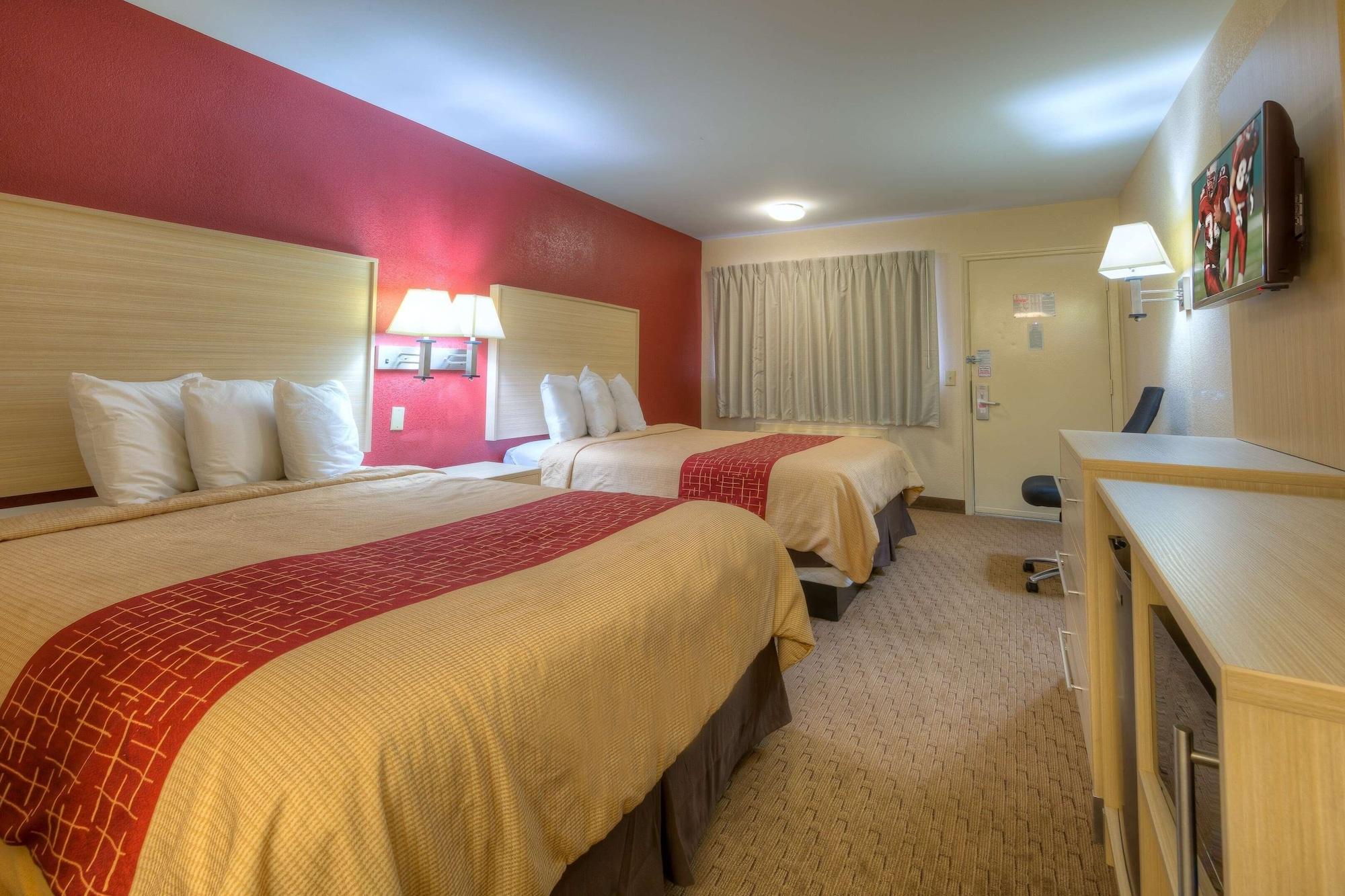 Red Roof Inn Memphis East Экстерьер фото
