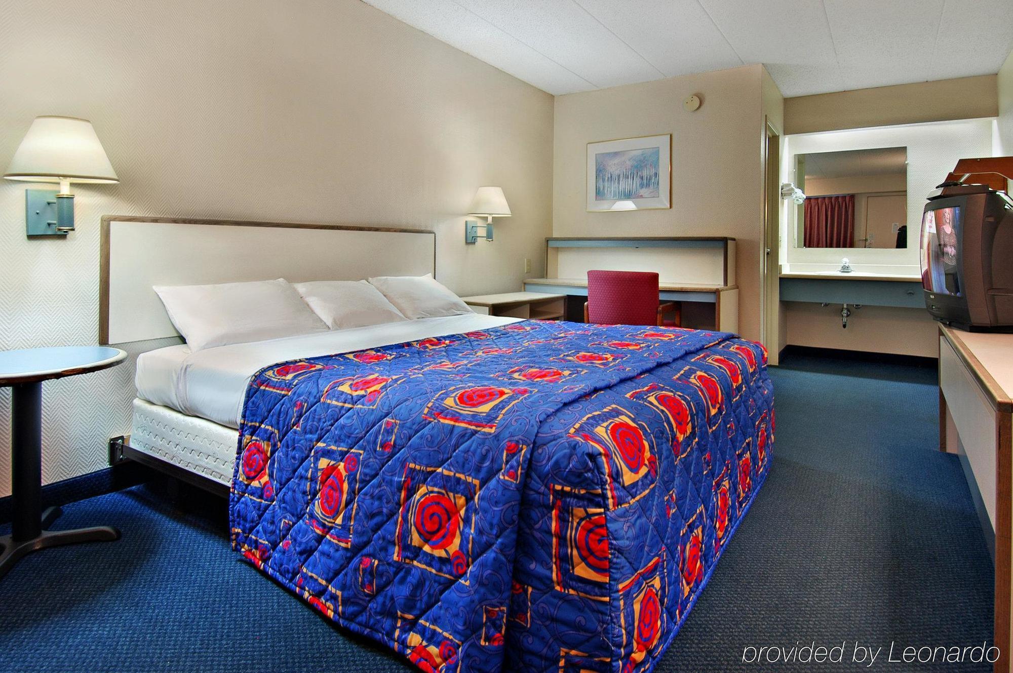 Red Roof Inn Memphis East Экстерьер фото