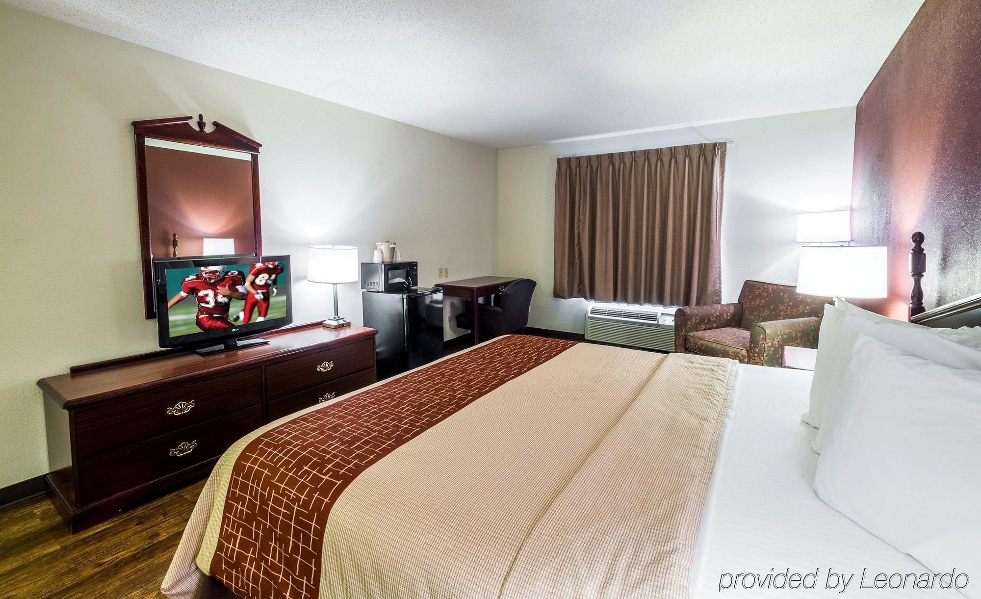 Red Roof Inn Memphis East Экстерьер фото