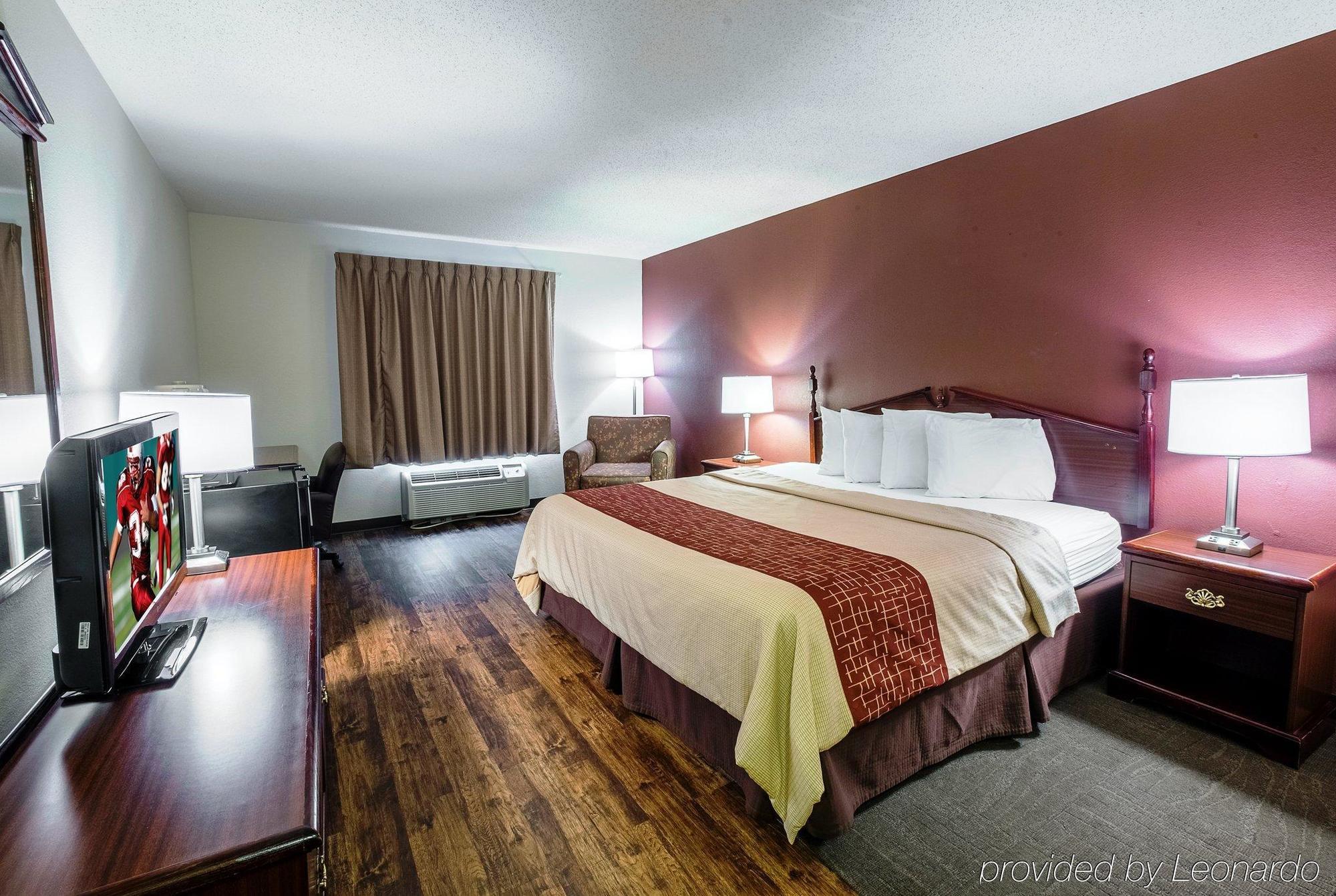 Red Roof Inn Memphis East Экстерьер фото